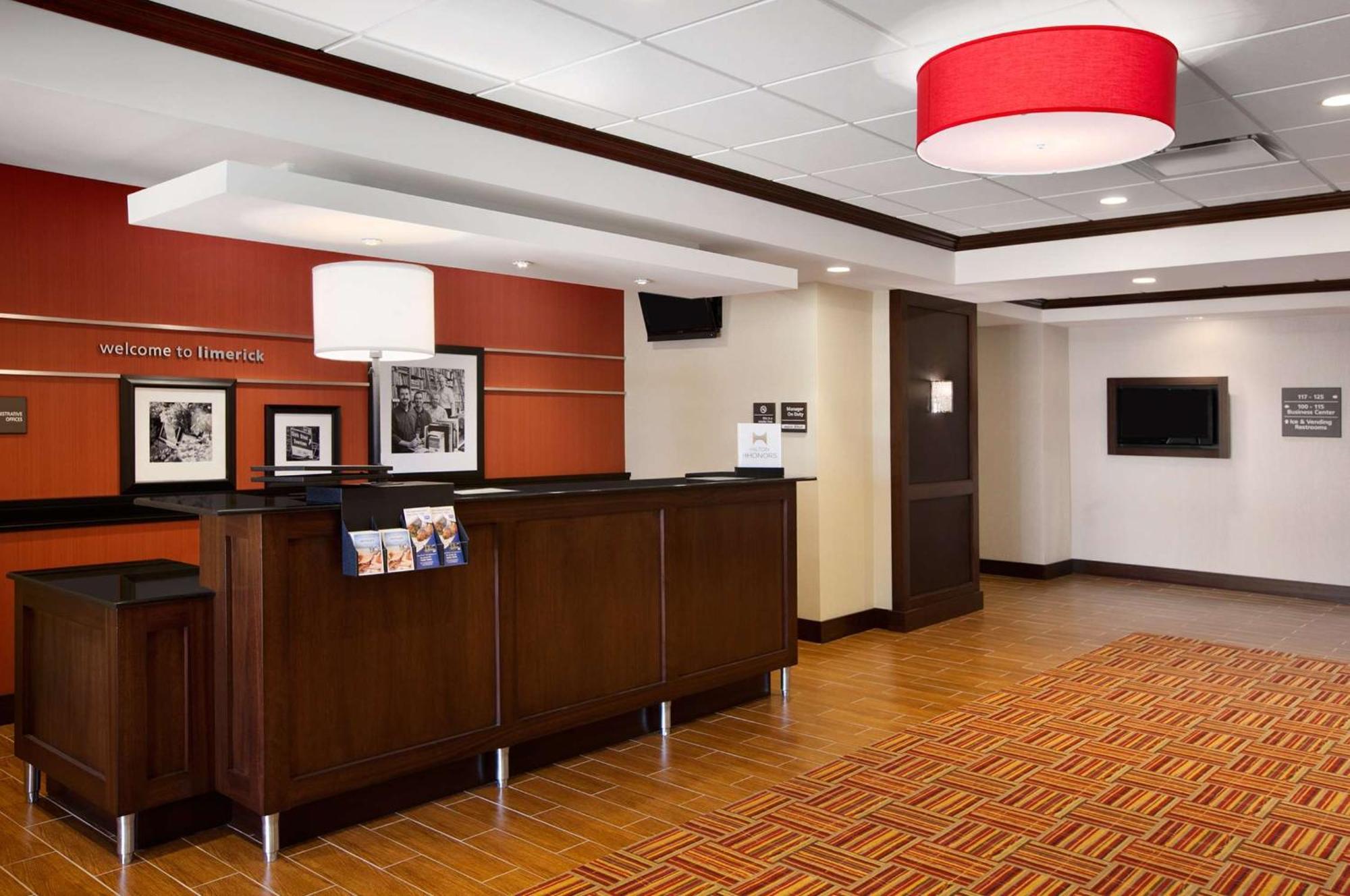 Hampton Inn Limerick Kültér fotó