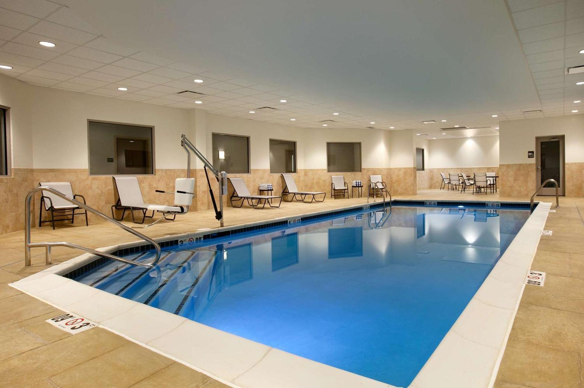 Hampton Inn Limerick Kültér fotó